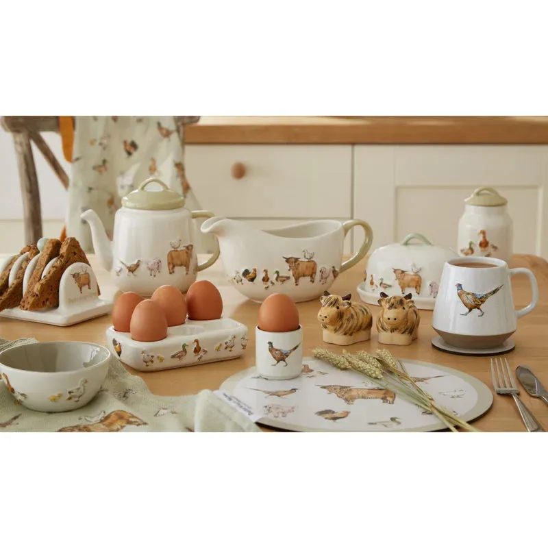 Buttercup Farm Salt And Pepper Shaker Set