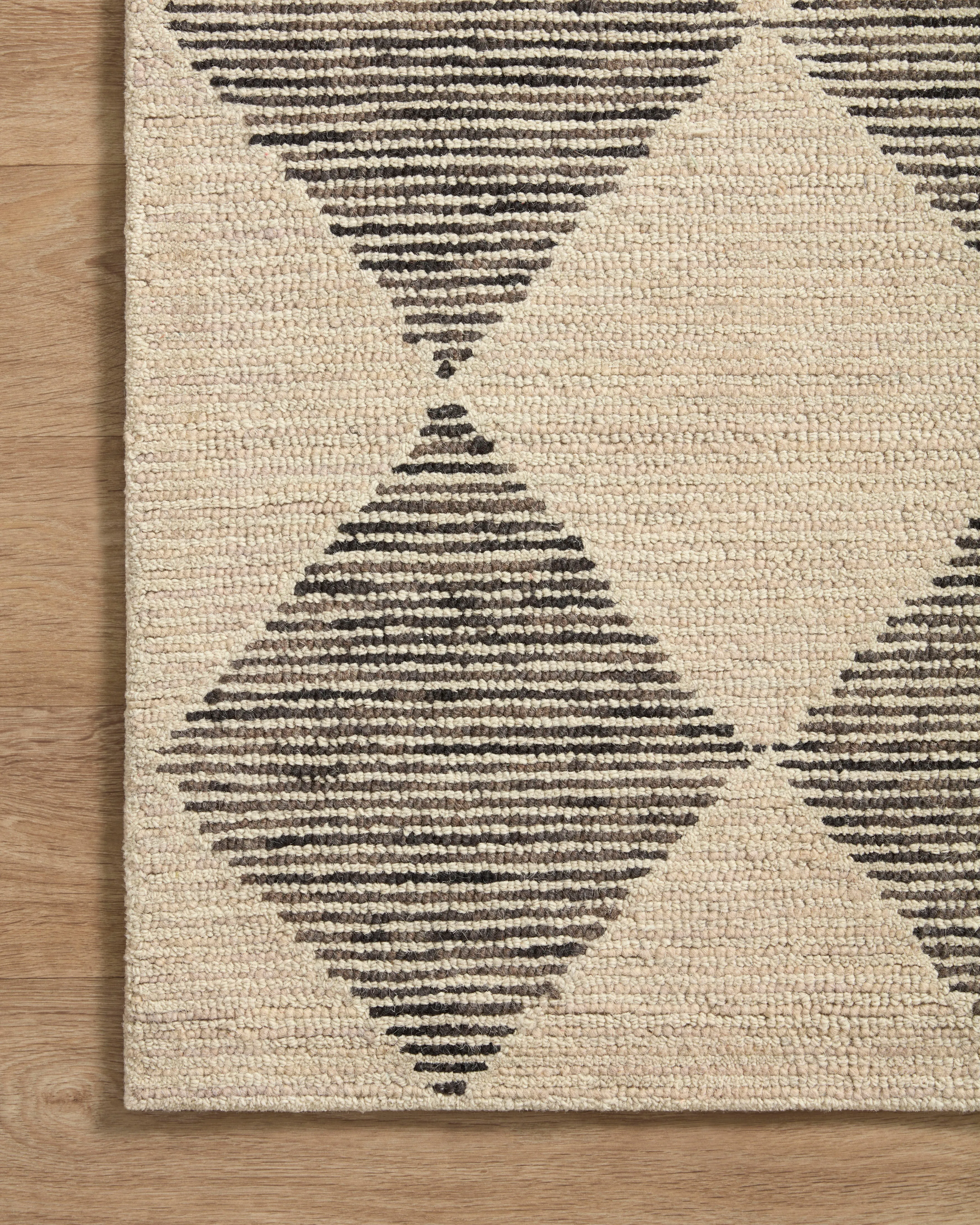Chris Loves Julia x Loloi Francis Beige / Charcoal Rug