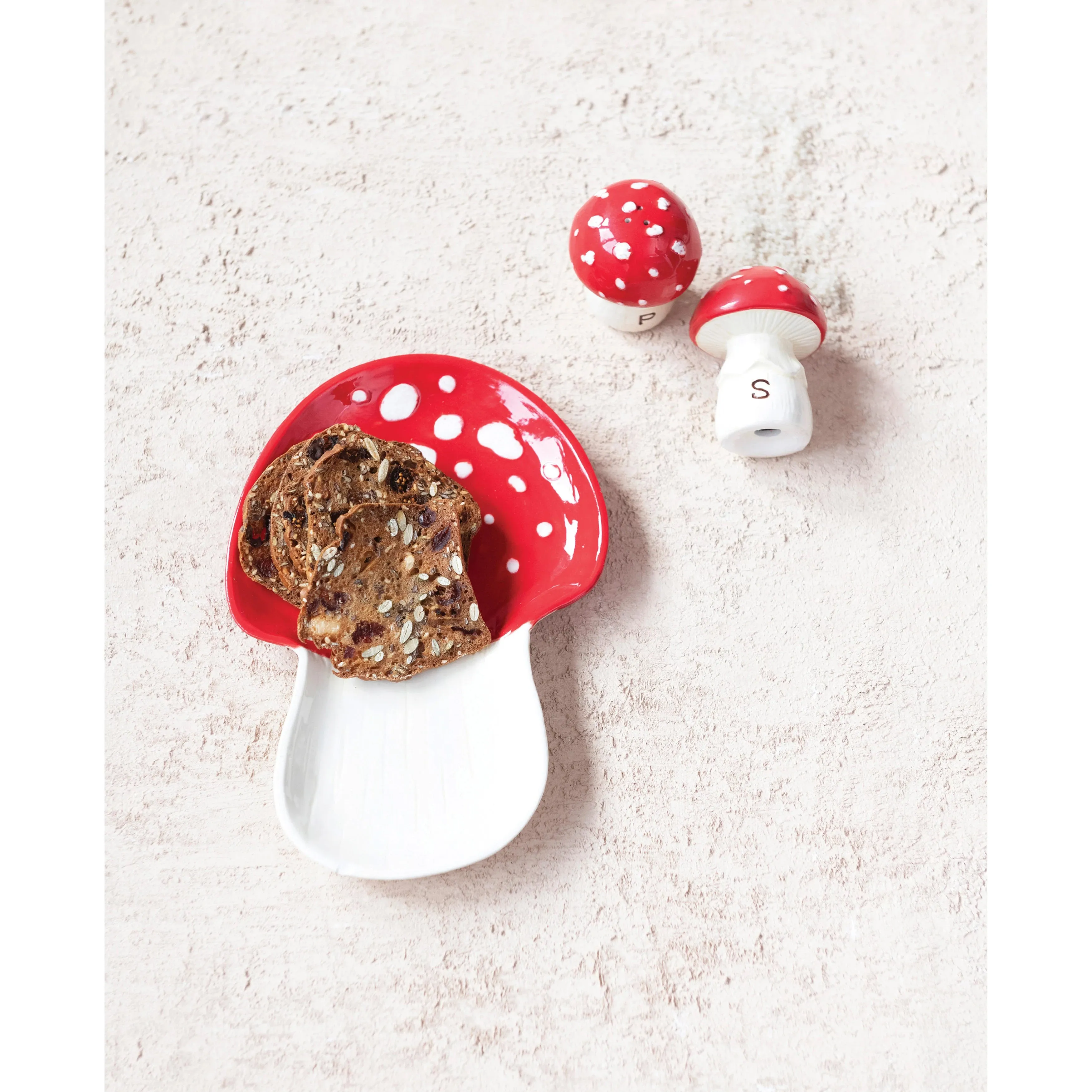 HAND PAINTED MUSHROOM SALT AND PEPPER SET