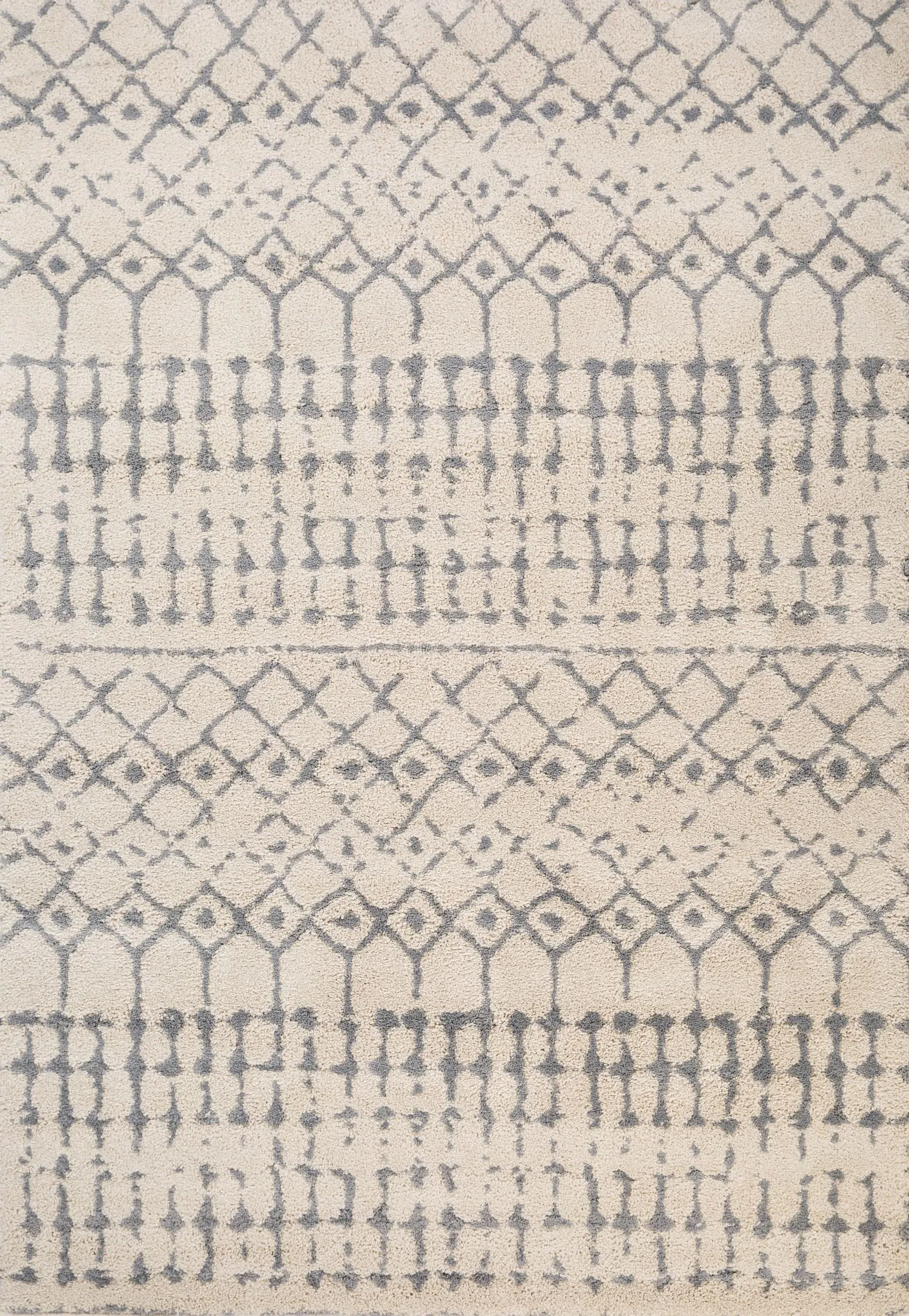 Hiero Geometric Tribal Patterned Rug - Ivory and Grey 240 cm x 320 cm