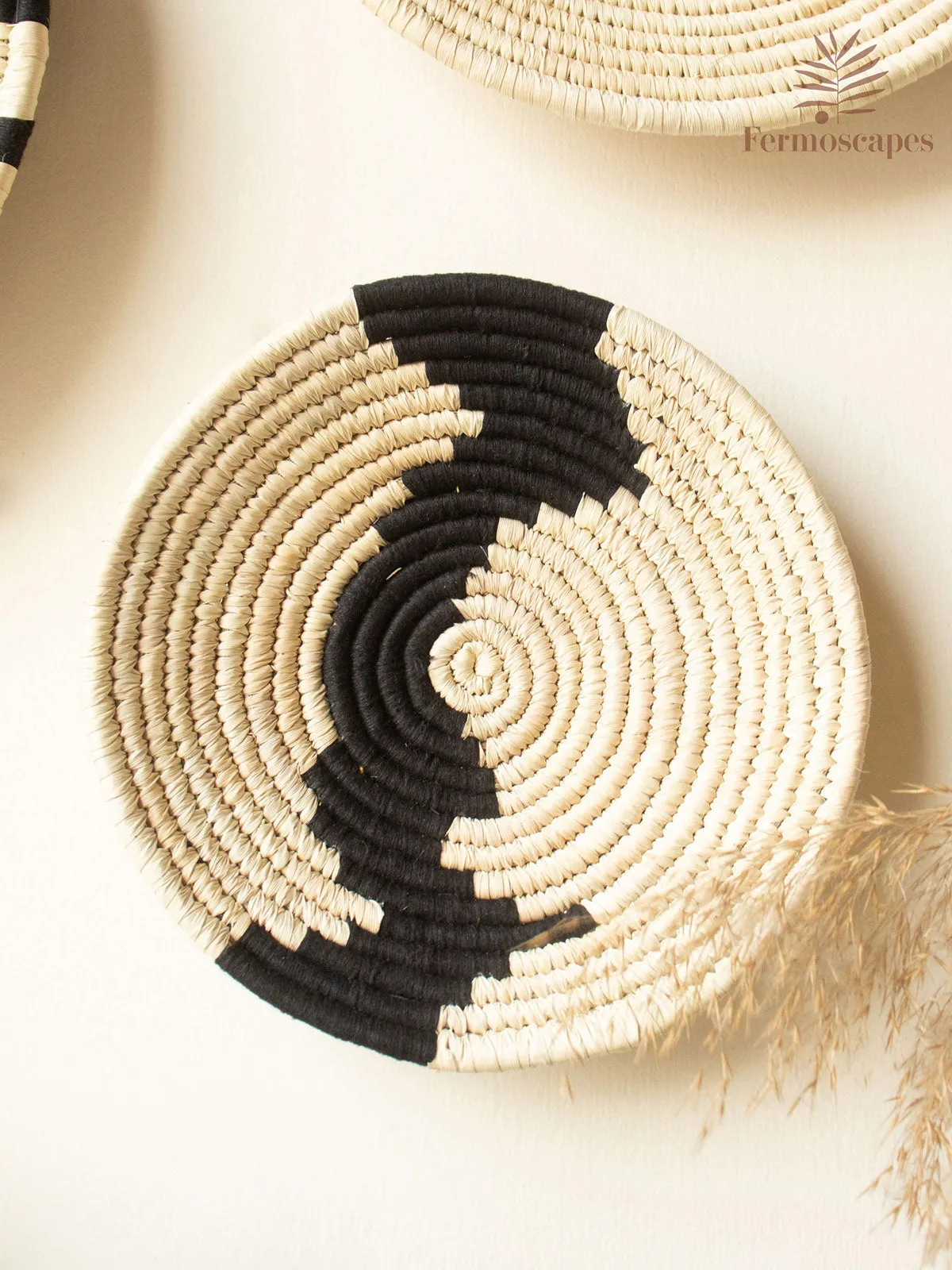 JUNGLE JIVE Black Wall Baskets Set Of 3 Natural And Black