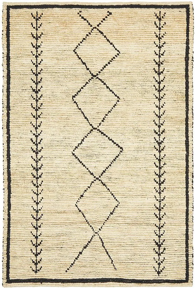 Kenya 27 Ivory Tribal Luxe Hand Woven Jute Rug