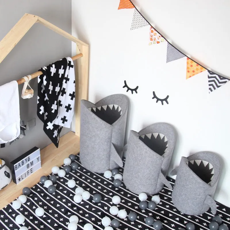 Laundry Basket: Shark Motive