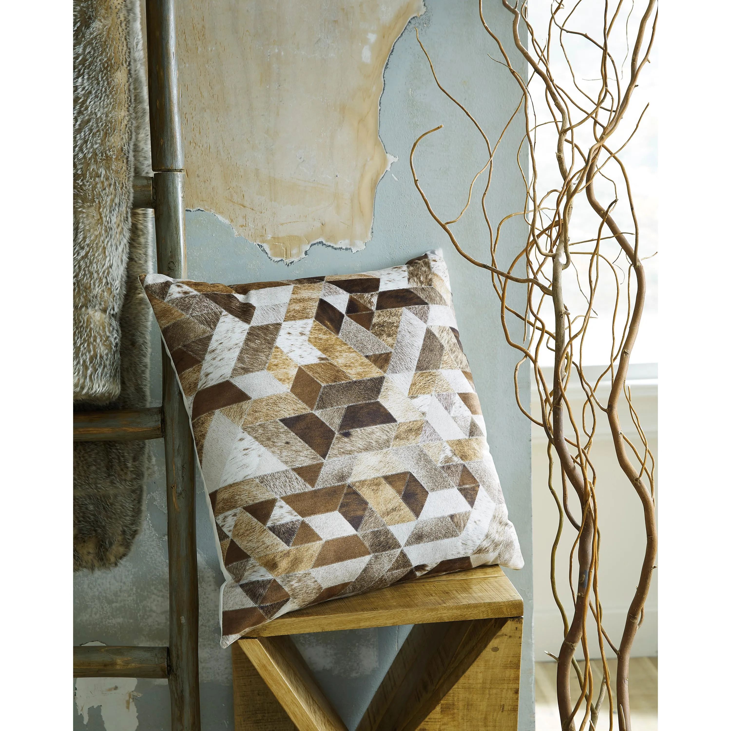 Signature Design by Ashley Adamund A1000973 Pillow