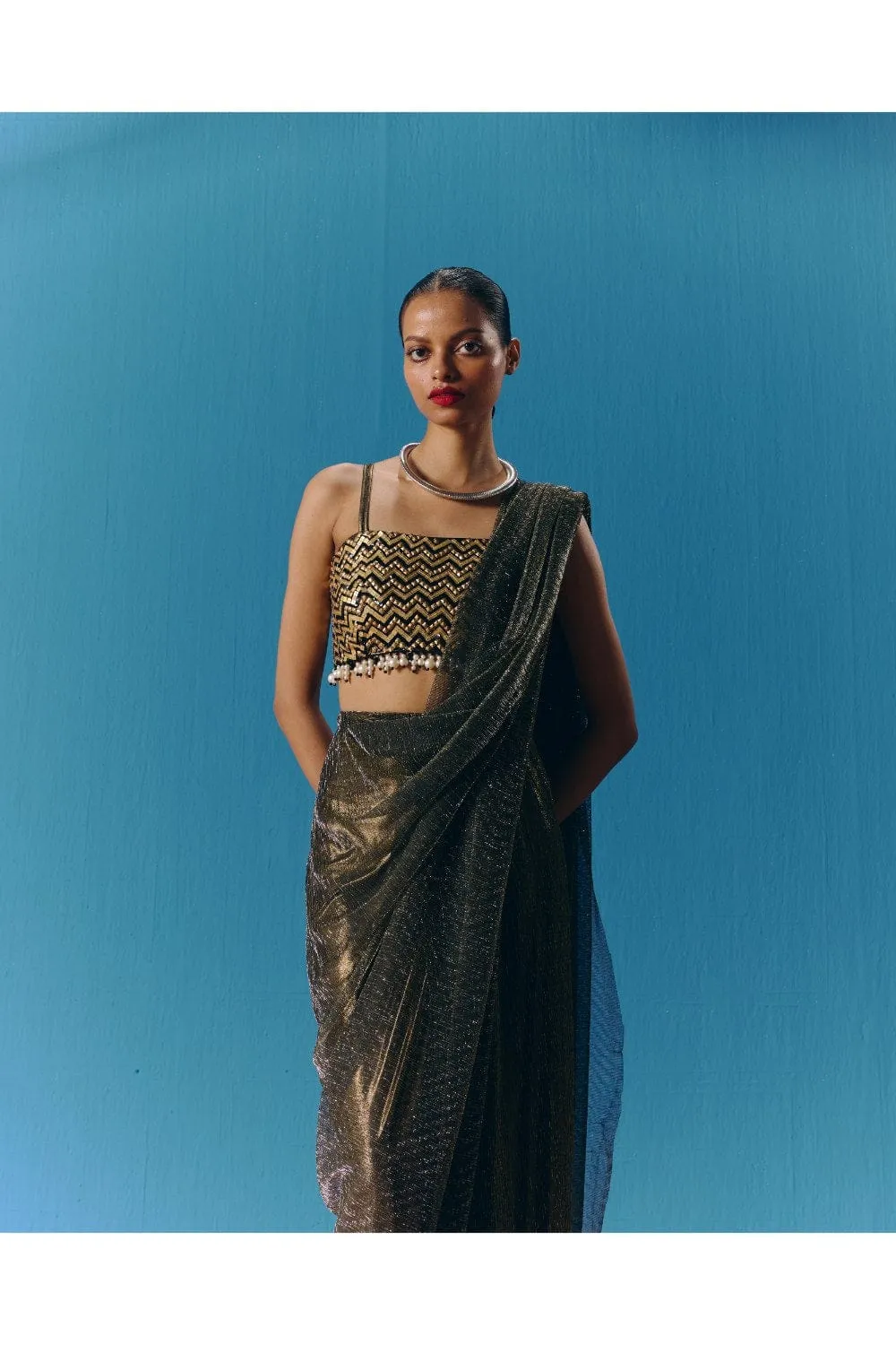 The Nox Sari
