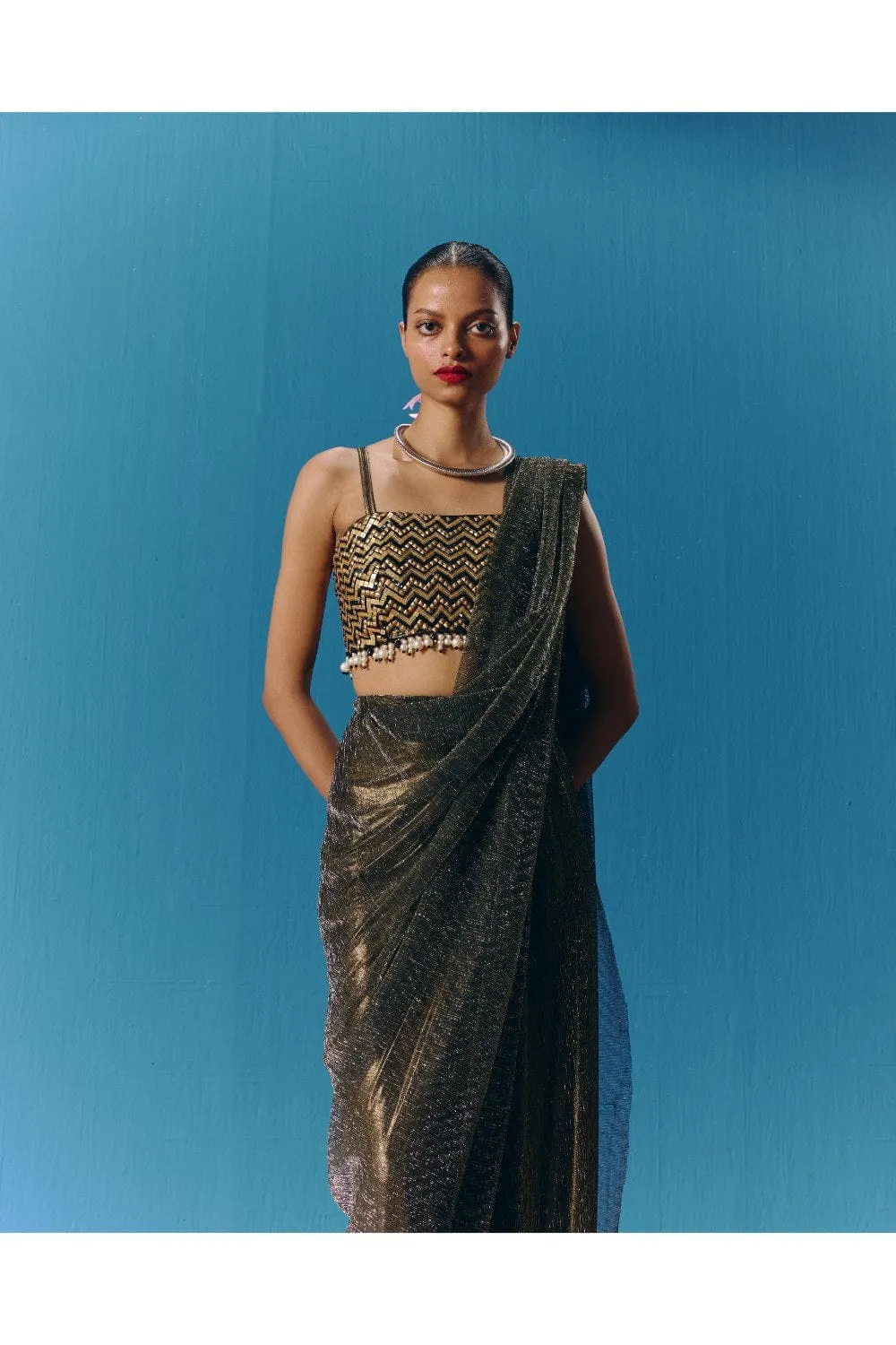 The Nox Sari